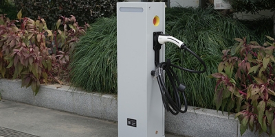 不銹鋼水、電、照明一體樁全方位解析
