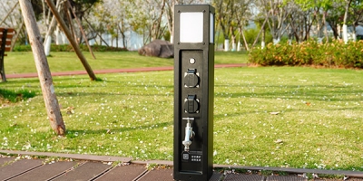 極亞智能戶外插座柱（outdoor outlet post）——構建智能庭院生態