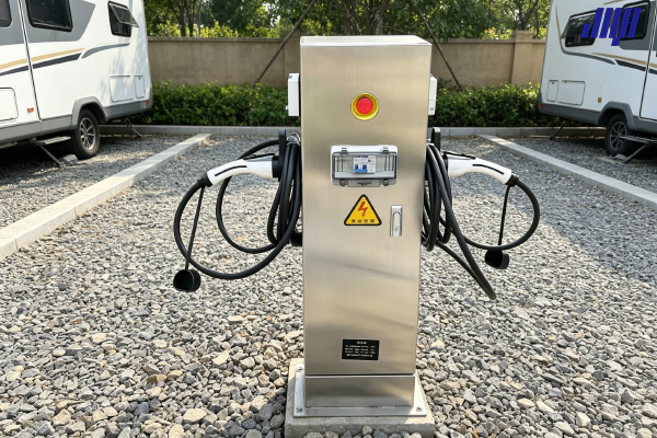 極亞智能GREC系列7KW新能源水電樁產(chǎn)品圖